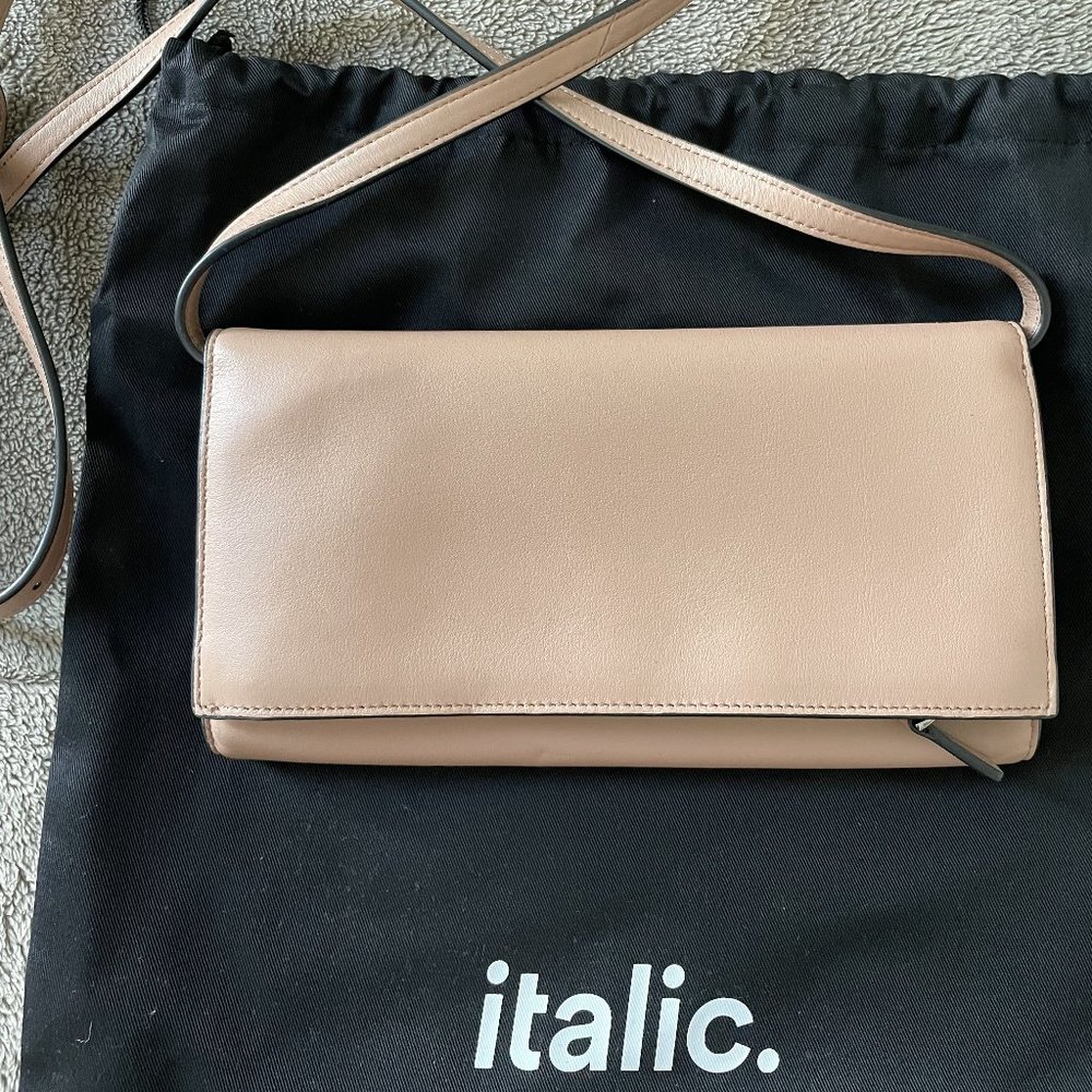 Italic brand purse